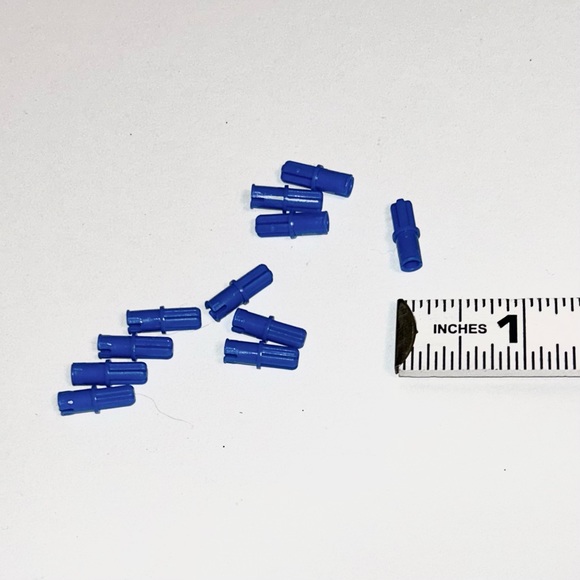 LEGO MINDSTORMS EV3 31313 Blue Replacement Parts - Picture 3 of 3